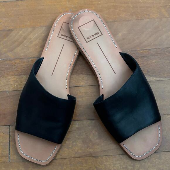 Dolce Vita Size 8.5 Cato Asymmetrical Slide Sandals Black Leather - Picture 1 of 4